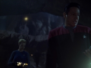 extant_StarTrek_VOY_5x05-OnceUponATime_03036.jpg
