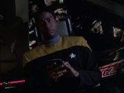 Filename=extant_StarTrek_VOY_5x05-OnceUponATime_03114.jpg
Filesize=145KiB
Dimensions=1200x900
Date added=Nov 12, 2019 extant_StarTrek_VOY_5x05-OnceUponATime_03114.jpg