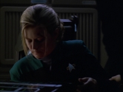 extant_StarTrek_VOY_5x05-OnceUponATime_03139.jpg