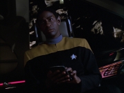 extant_StarTrek_VOY_5x05-OnceUponATime_03182.jpg