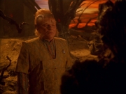 extant_StarTrek_VOY_5x05-OnceUponATime_03279.jpg