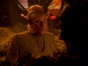 extant_StarTrek_VOY_5x05-OnceUponATime_03292.jpg