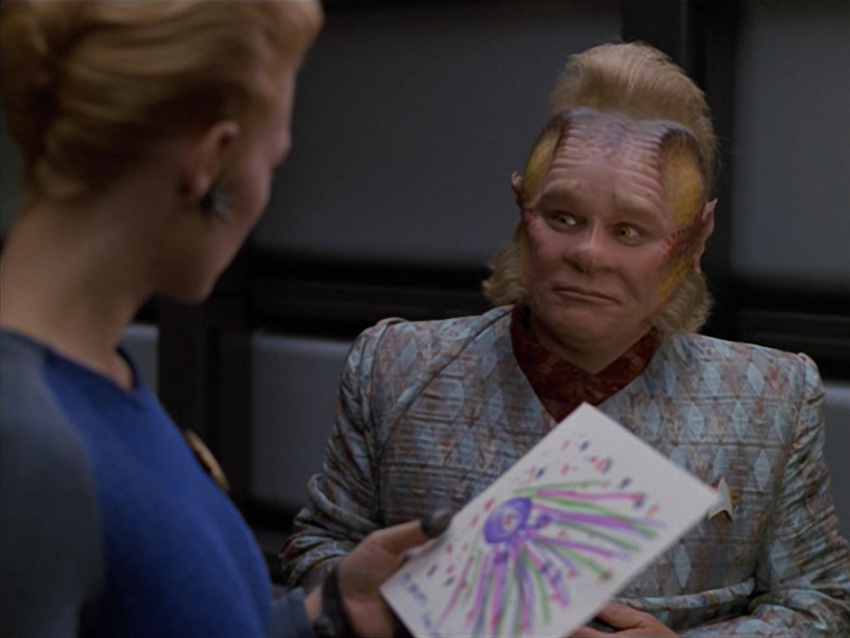 extant_StarTrek_VOY_5x07-InfiniteRegress_01394.jpg