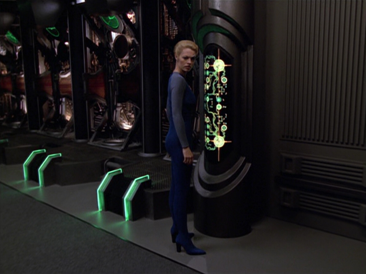 extant_StarTrek_VOY_5x07-InfiniteRegress_01527.jpg