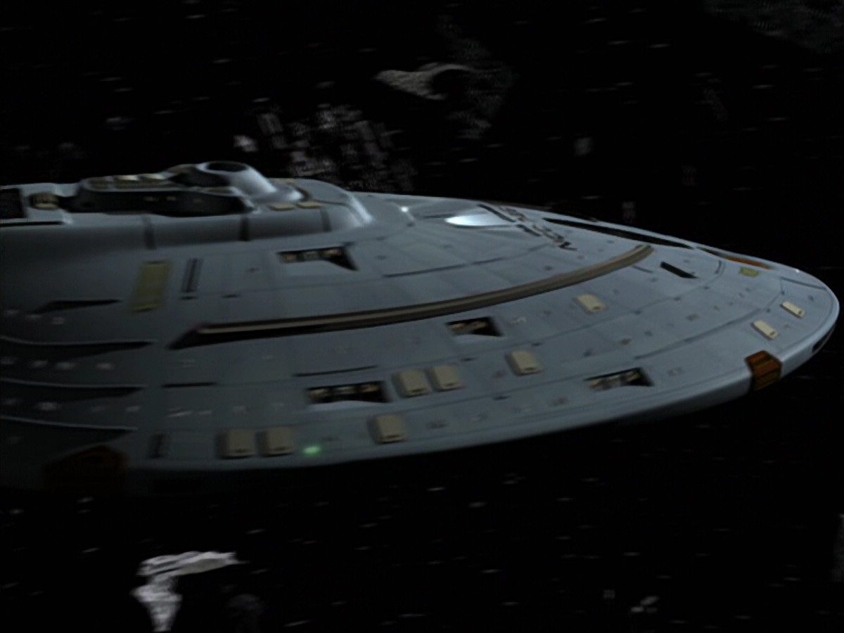 extant_StarTrek_VOY_5x07-InfiniteRegress_01581.jpg