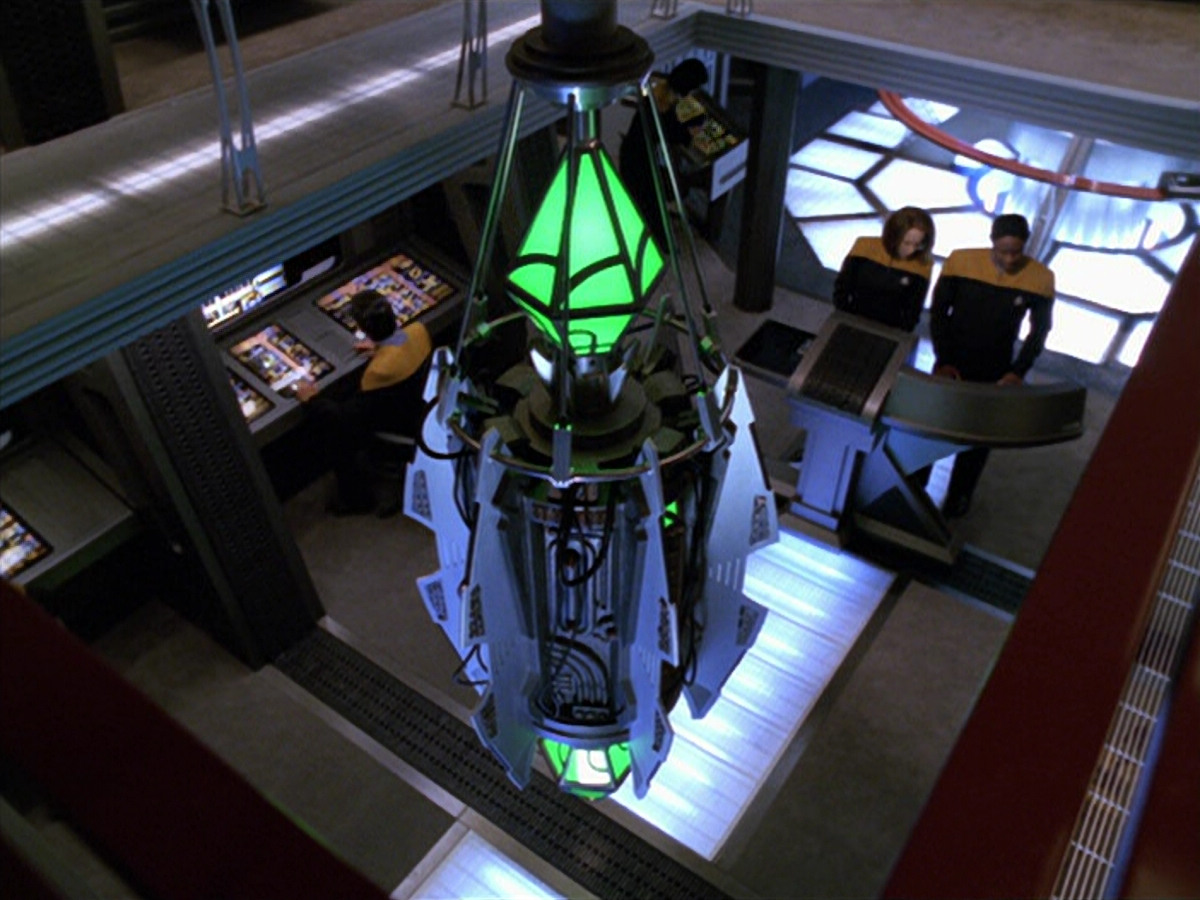 extant_StarTrek_VOY_5x07-InfiniteRegress_02506.jpg