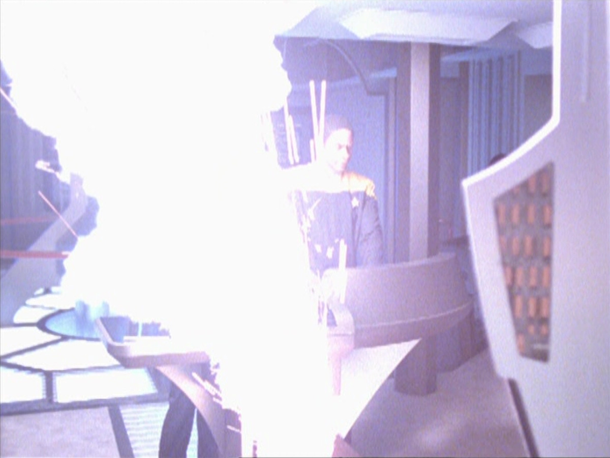 extant_StarTrek_VOY_5x07-InfiniteRegress_02530.jpg