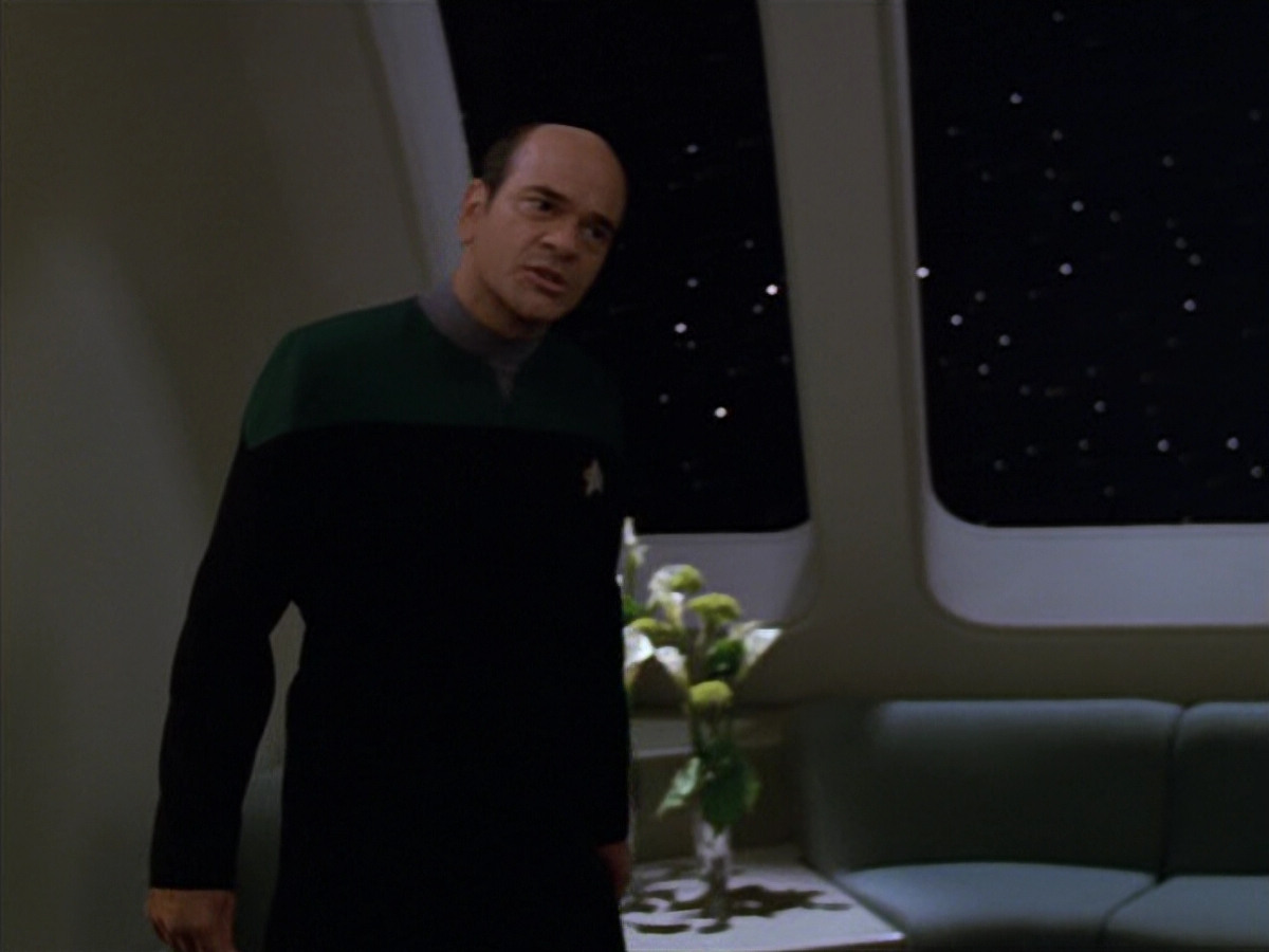 extant_StarTrek_VOY_5x07-InfiniteRegress_02611.jpg