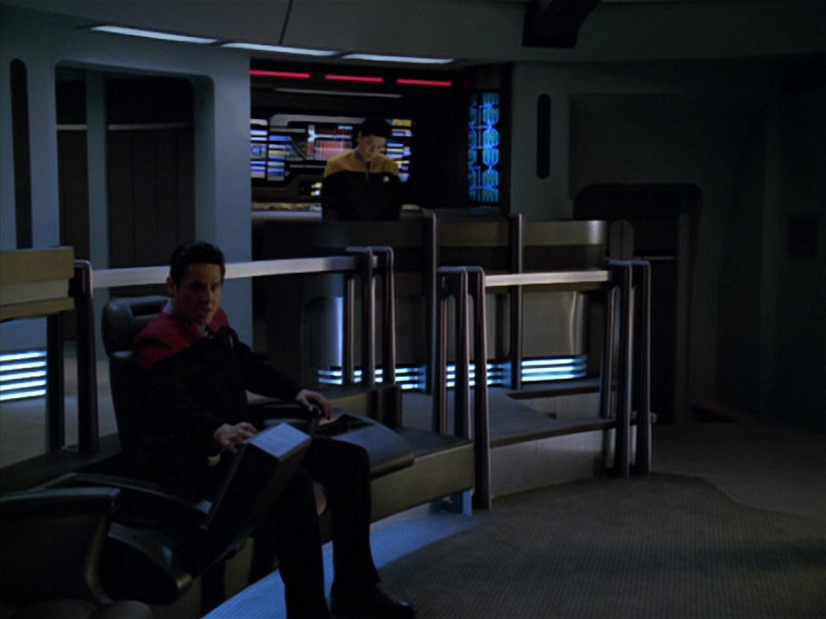 extant_StarTrek_VOY_5x07-InfiniteRegress_02699.jpg