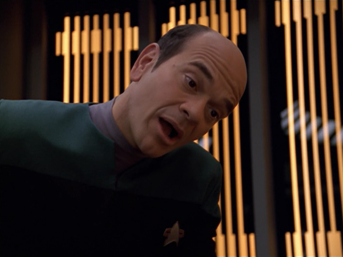 extant_StarTrek_VOY_5x07-InfiniteRegress_02967.jpg