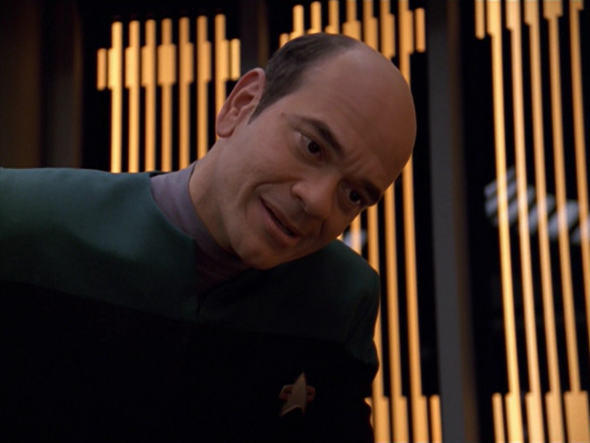 extant_StarTrek_VOY_5x07-InfiniteRegress_02970.jpg