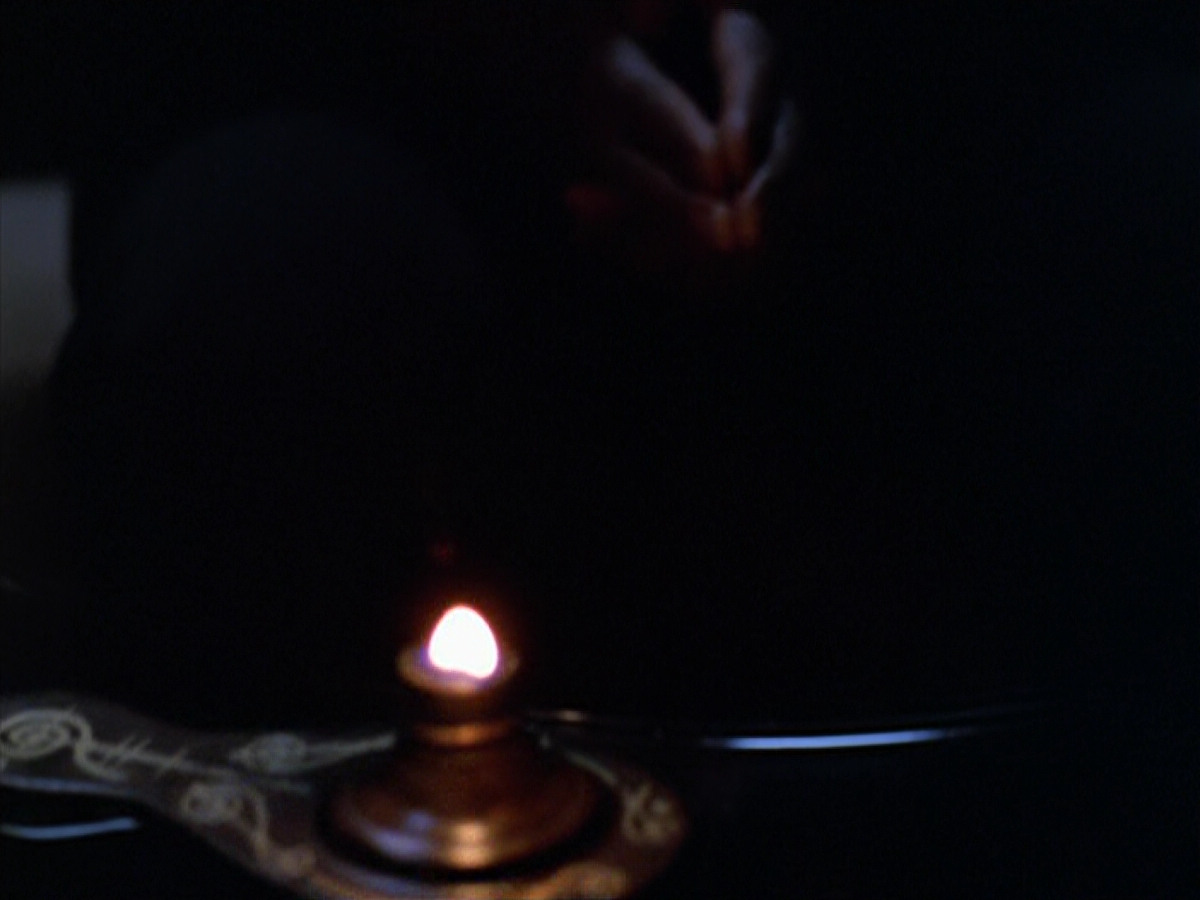 extant_StarTrek_VOY_5x07-InfiniteRegress_03106.jpg