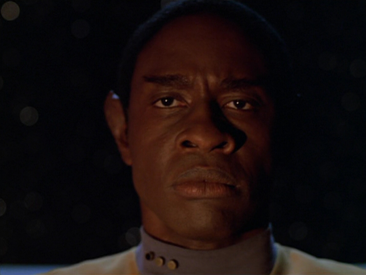 extant_StarTrek_VOY_5x07-InfiniteRegress_03117.jpg