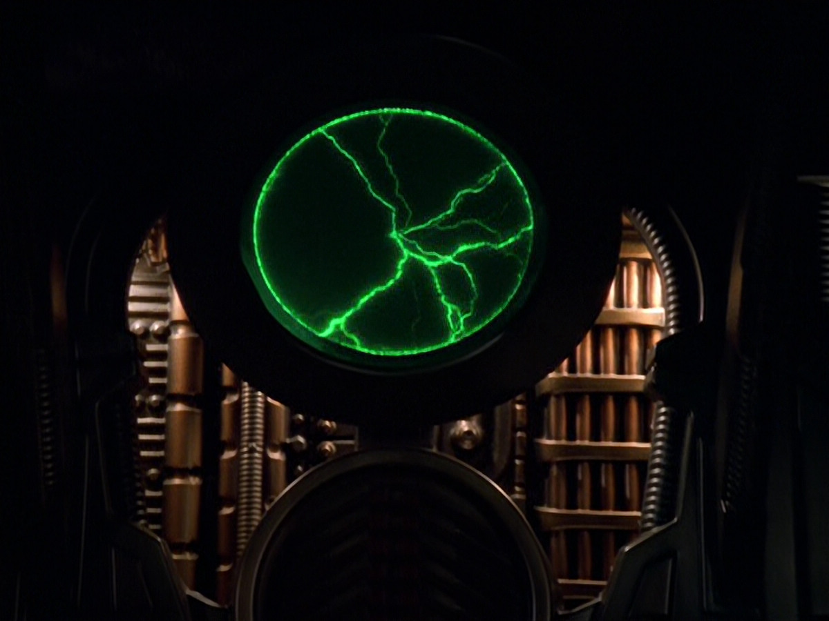 extant_StarTrek_VOY_5x07-InfiniteRegress_03682.jpg