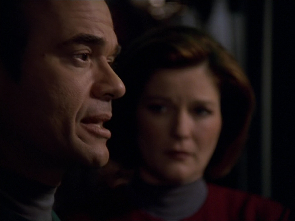 extant_StarTrek_VOY_5x07-InfiniteRegress_03712.jpg