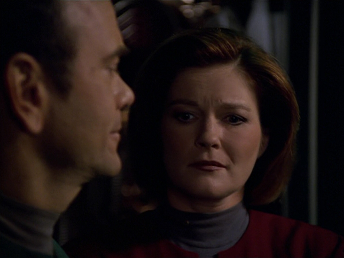 extant_StarTrek_VOY_5x07-InfiniteRegress_03753.jpg