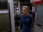 extant_StarTrek_VOY_5x07-InfiniteRegress_00109.jpg