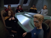extant_StarTrek_VOY_5x07-InfiniteRegress_00313.jpg