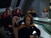 extant_StarTrek_VOY_5x07-InfiniteRegress_00328.jpg