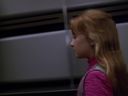 extant_StarTrek_VOY_5x07-InfiniteRegress_00434.jpg