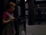 extant_StarTrek_VOY_5x07-InfiniteRegress_00454.jpg