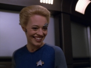 extant_StarTrek_VOY_5x07-InfiniteRegress_00565.jpg
