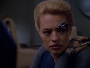 extant_StarTrek_VOY_5x07-InfiniteRegress_00680.jpg