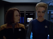 extant_StarTrek_VOY_5x07-InfiniteRegress_00794.jpg