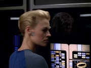 extant_StarTrek_VOY_5x07-InfiniteRegress_00814.jpg