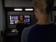 extant_StarTrek_VOY_5x07-InfiniteRegress_00822.jpg