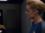 extant_StarTrek_VOY_5x07-InfiniteRegress_00848.jpg