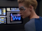 extant_StarTrek_VOY_5x07-InfiniteRegress_00852.jpg