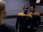 extant_StarTrek_VOY_5x07-InfiniteRegress_00994.jpg