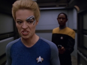 extant_StarTrek_VOY_5x07-InfiniteRegress_01022.jpg