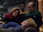 Filename=extant_StarTrek_VOY_5x07-InfiniteRegress_01062.jpg
Filesize=175KiB
Dimensions=1200x900
Date added=Nov 12, 2019 extant_StarTrek_VOY_5x07-InfiniteRegress_01062.jpg