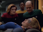Filename=extant_StarTrek_VOY_5x07-InfiniteRegress_01072.jpg
Filesize=175KiB
Dimensions=1200x900
Date added=Nov 12, 2019 extant_StarTrek_VOY_5x07-InfiniteRegress_01072.jpg