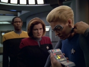 Filename=extant_StarTrek_VOY_5x07-InfiniteRegress_01112.jpg
Filesize=173KiB
Dimensions=1200x900
Date added=Nov 12, 2019 extant_StarTrek_VOY_5x07-InfiniteRegress_01112.jpg