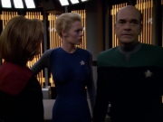 extant_StarTrek_VOY_5x07-InfiniteRegress_01161.jpg