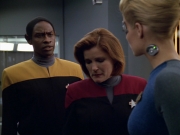 extant_StarTrek_VOY_5x07-InfiniteRegress_01175.jpg