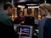 extant_StarTrek_VOY_5x07-InfiniteRegress_01200.jpg