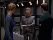 Filename=extant_StarTrek_VOY_5x07-InfiniteRegress_01377.jpg
Filesize=164KiB
Dimensions=1200x900
Date added=Nov 12, 2019 extant_StarTrek_VOY_5x07-InfiniteRegress_01377.jpg