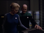 extant_StarTrek_VOY_5x07-InfiniteRegress_01451.jpg