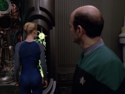 extant_StarTrek_VOY_5x07-InfiniteRegress_01493.jpg
