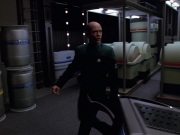 extant_StarTrek_VOY_5x07-InfiniteRegress_01507.jpg