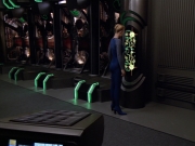 extant_StarTrek_VOY_5x07-InfiniteRegress_01522.jpg