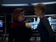 extant_StarTrek_VOY_5x07-InfiniteRegress_01749.jpg