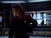 extant_StarTrek_VOY_5x07-InfiniteRegress_01752.jpg