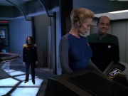 Filename=extant_StarTrek_VOY_5x07-InfiniteRegress_01813.jpg
Filesize=186KiB
Dimensions=1200x900
Date added=Nov 12, 2019 extant_StarTrek_VOY_5x07-InfiniteRegress_01813.jpg
