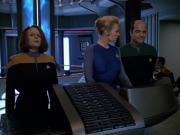 Filename=extant_StarTrek_VOY_5x07-InfiniteRegress_01823.jpg
Filesize=206KiB
Dimensions=1200x900
Date added=Nov 12, 2019 extant_StarTrek_VOY_5x07-InfiniteRegress_01823.jpg