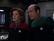 extant_StarTrek_VOY_5x07-InfiniteRegress_01990.jpg